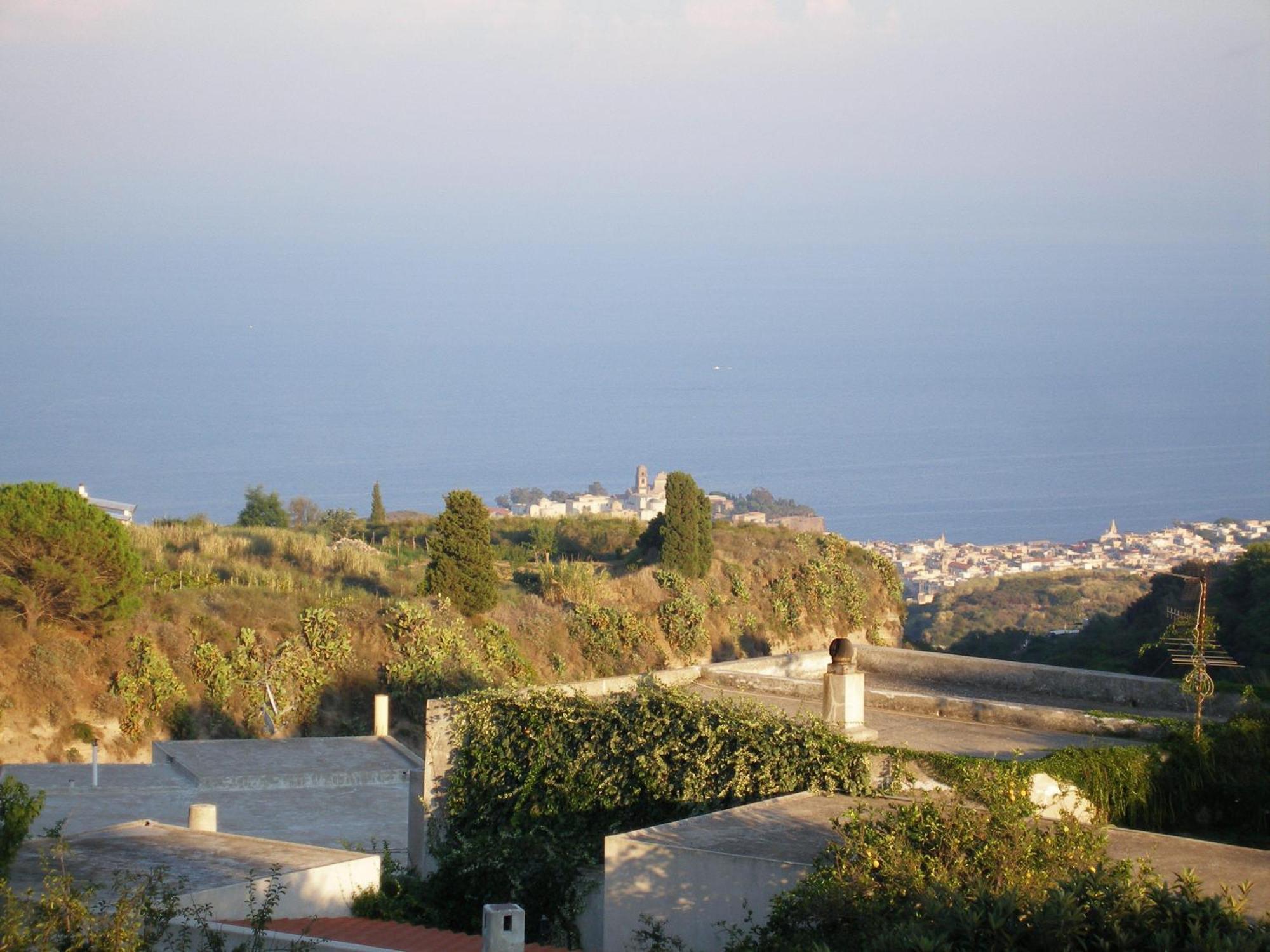 Agriturismo U Zu Peppino Lipari  Exterior photo